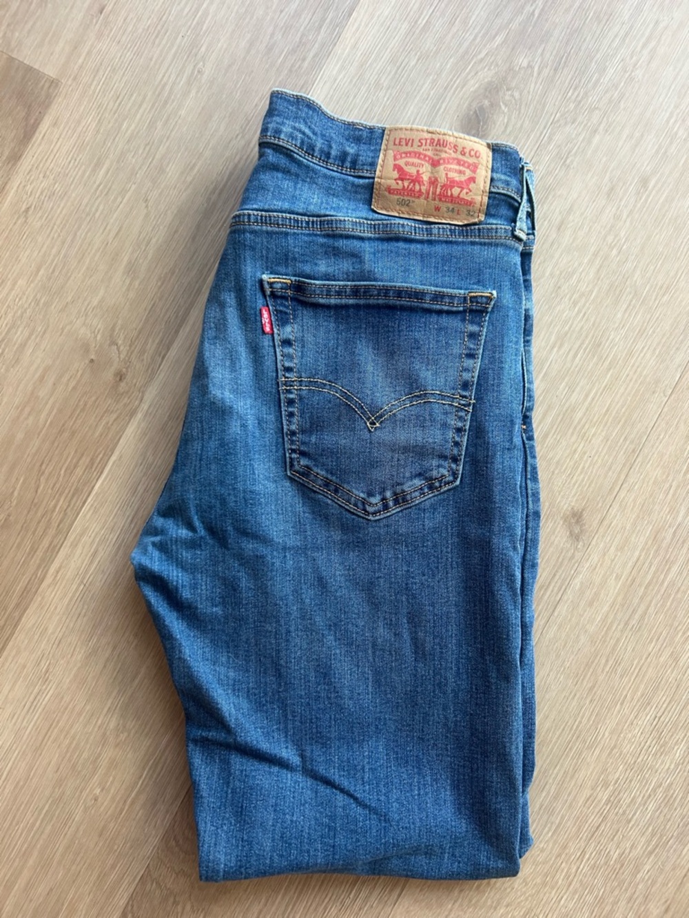 Levi's Men's Blue Denim Slim Straight Jeans